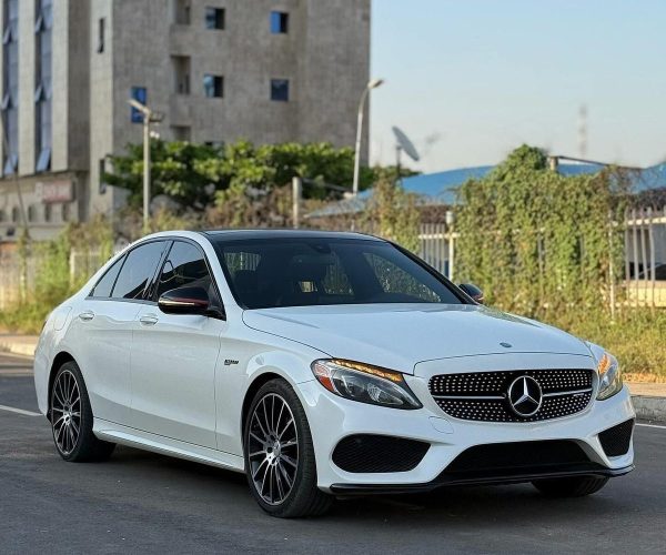 Mercedes Benz C CLASS